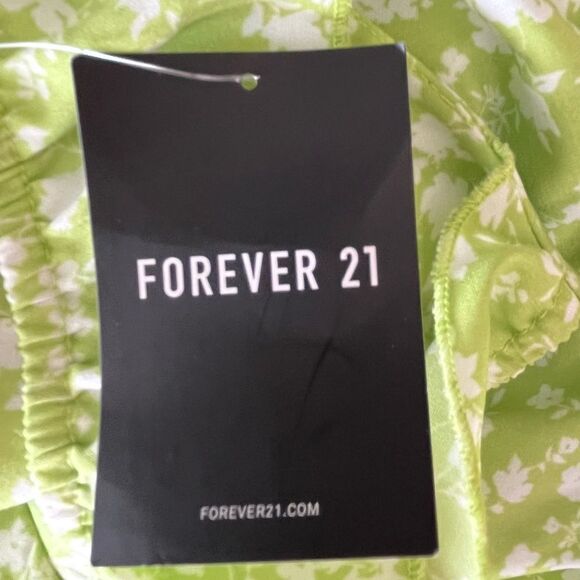New with tags Forever 21 Dress Flounce Lime Green/white floral size M - Picture 9 of 9